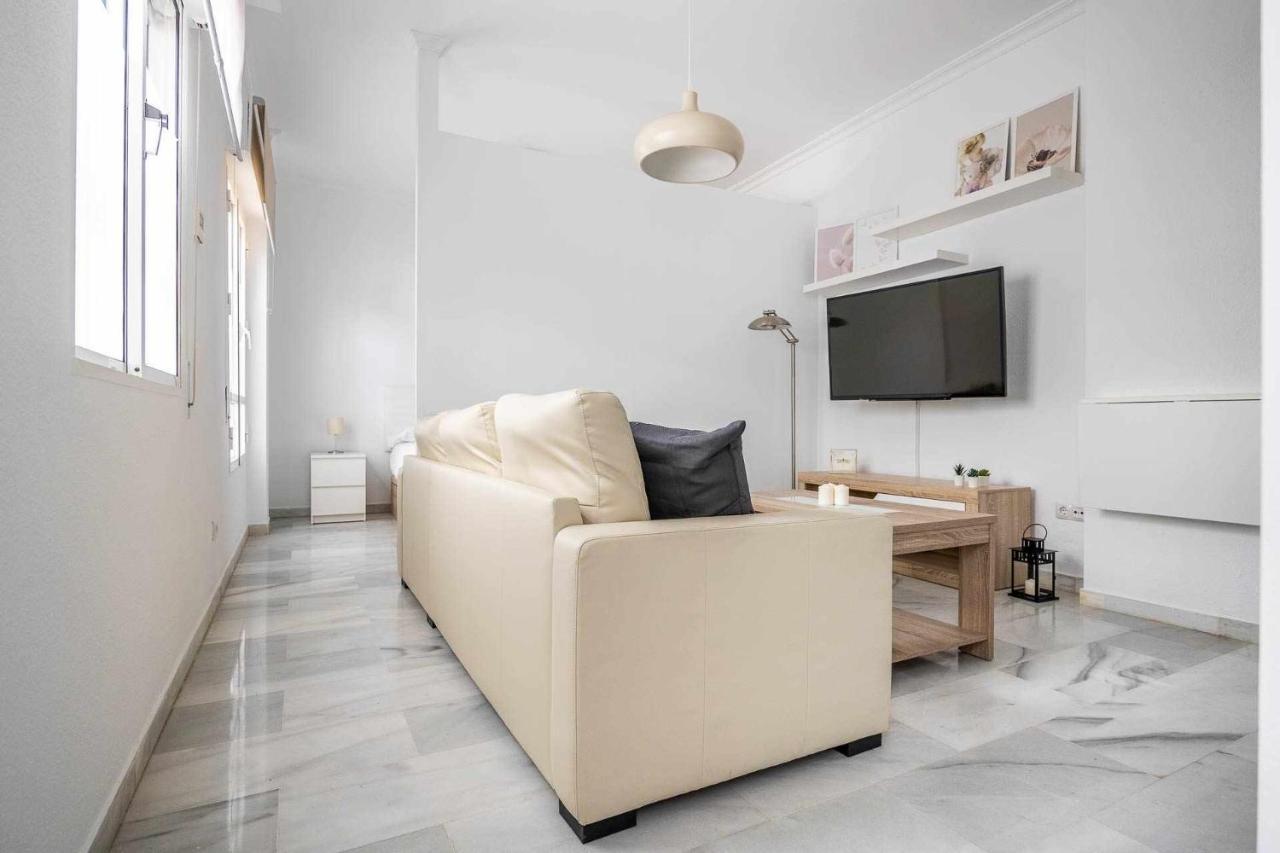 Comfy Away Apartment Seville Exterior photo